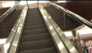 253039_tangga-berjalan-eskalator_663_382