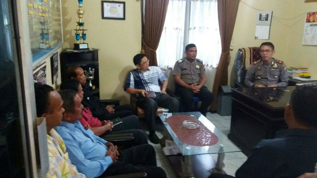 Kapolsek Gelar Pertemuan dengan Sejumlah Pendeta