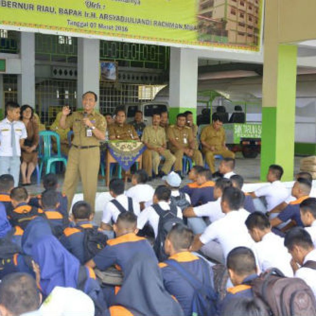 Bersama PMI, SMK Taruna Satria Gelar Donor Darah