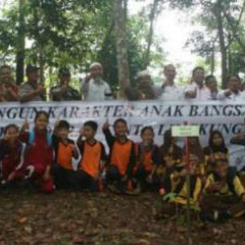 BDLHK Tanam Seribu Pohon Matoa di Hutan Suligi
