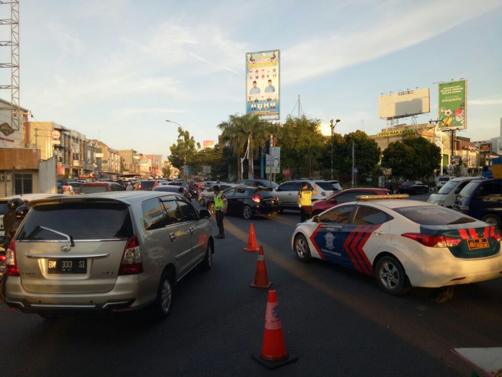 Hindari Lokasi Unjuk Rasa, Satlantas Lakukan Pengalihan Arus Lalu Lintas
