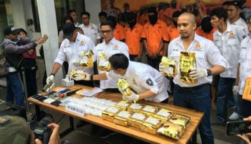 Polisi Bongkar, Peredaran Gelap 20 Kg Sabu Berkedok Toko Obat