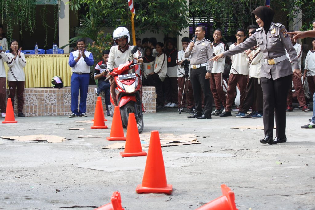 Ratusan Siswa SMK PGRI Antusias Ikuti Edukasi Safety Riding
