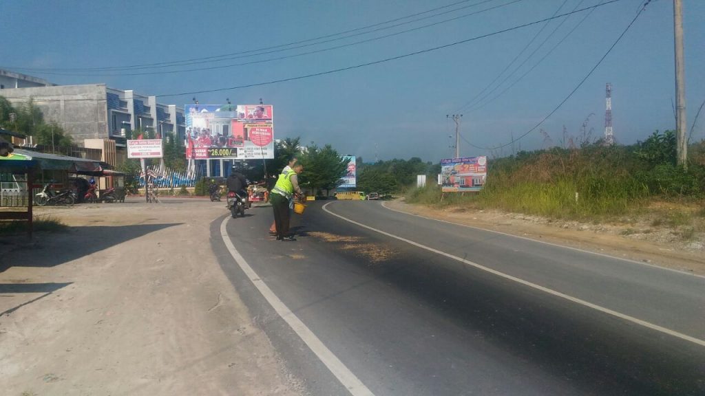 Begini Aksi Peduli Keselamatan Dari Polantas Pekanbaru Terhadap Pengguna Jalan