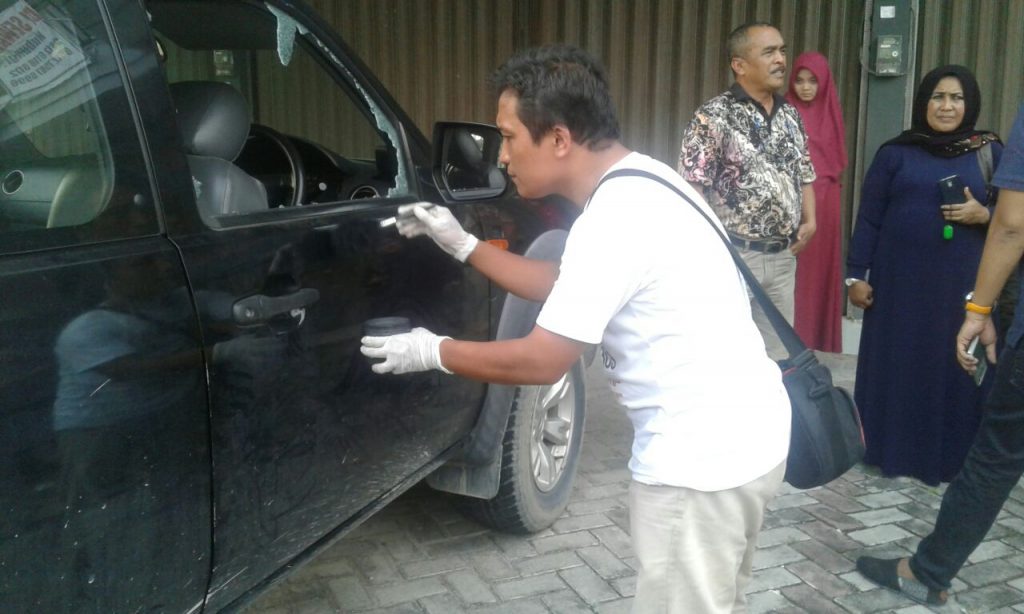 Pelaku Pecah Kaca Mobil Beraksi, Korban Alami Kerugian Hingga Puluhan Juta