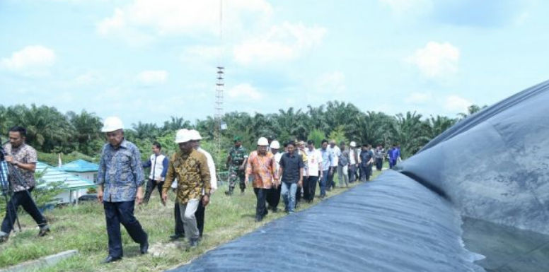 Gubri Tinjau Pembangkit Listrik Tenaga Biogas Rantau Sakti