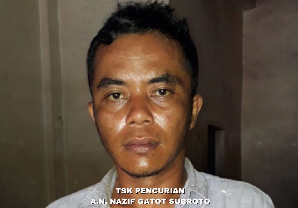 Tim Opsnal Polsek Payung Sekaki amankan satu orang lelaki yang diduga melakukan pencurian dengan modus mencongkel jok motor