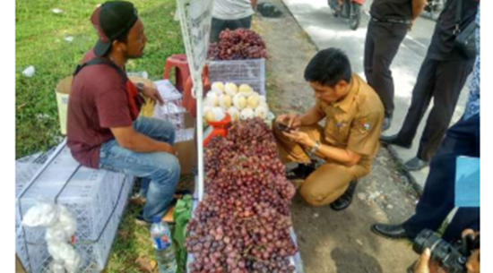Disperindag Pekanbaru Sidak Pedagang Anggur
