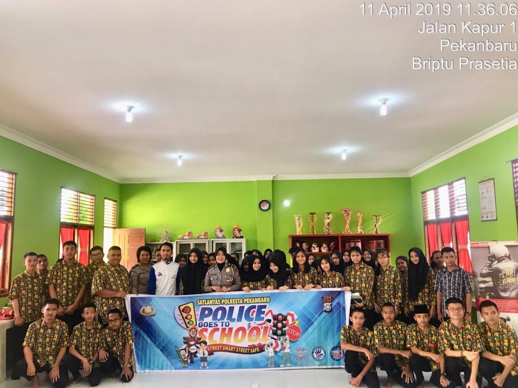 Police Goes To School, Satlantas Kunjungi SMAN 7 Pekanbaru