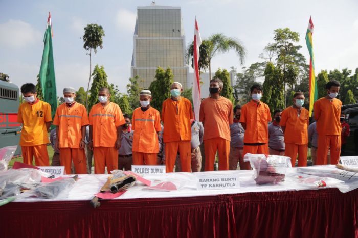 Polda Riau Tangkap 9 Tersangka Pelaku Karhutla