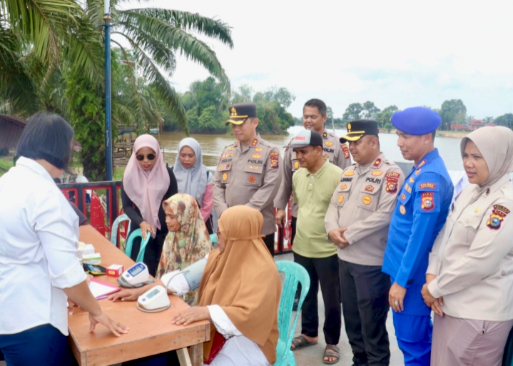 Polres Pelalawan Gelar Bakti Kesehatan, Sambut Hari Bhayangkara ke – 79
