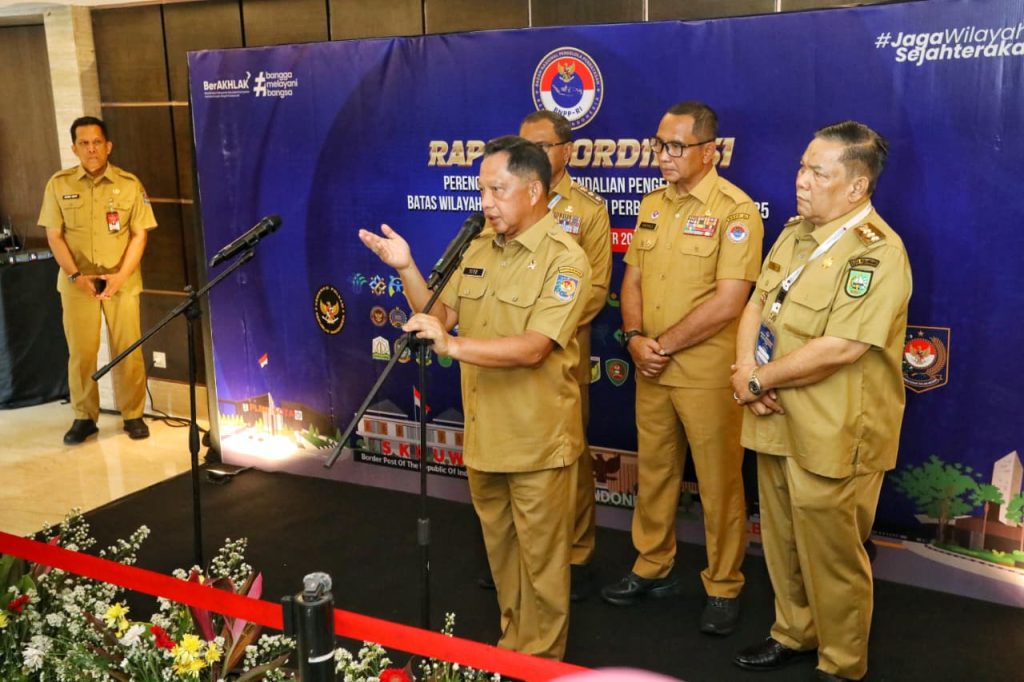 Rilis Pers Puspen Kemendagri : Mendagri Tito Instruksikan Kepala Daerah Siaga Hadapi Bencana Hidrometeorologi