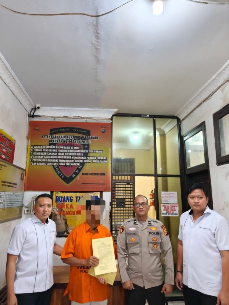 POLRES SIAK UNGKAP DUGAAN KORUPSI APBKAM RP404 JUTA, MANTAN PENGHULU RAWA MEKAR JAYA DITAHAN